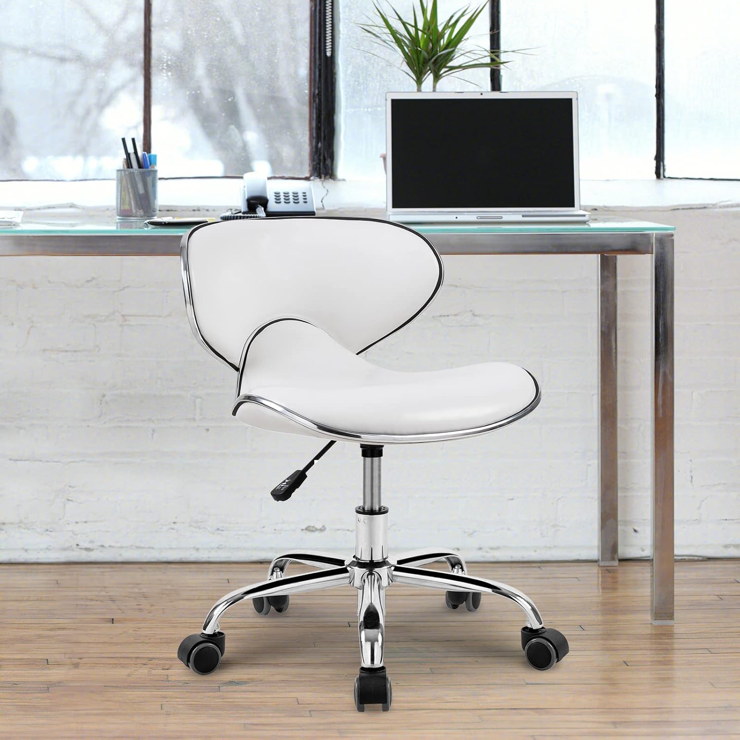 Chaise de pédicure pour Nail T - Office Tech Chair avis et prix